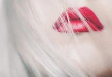 The Undiscovered Benefits And Beauty Of Wearing A Make-up